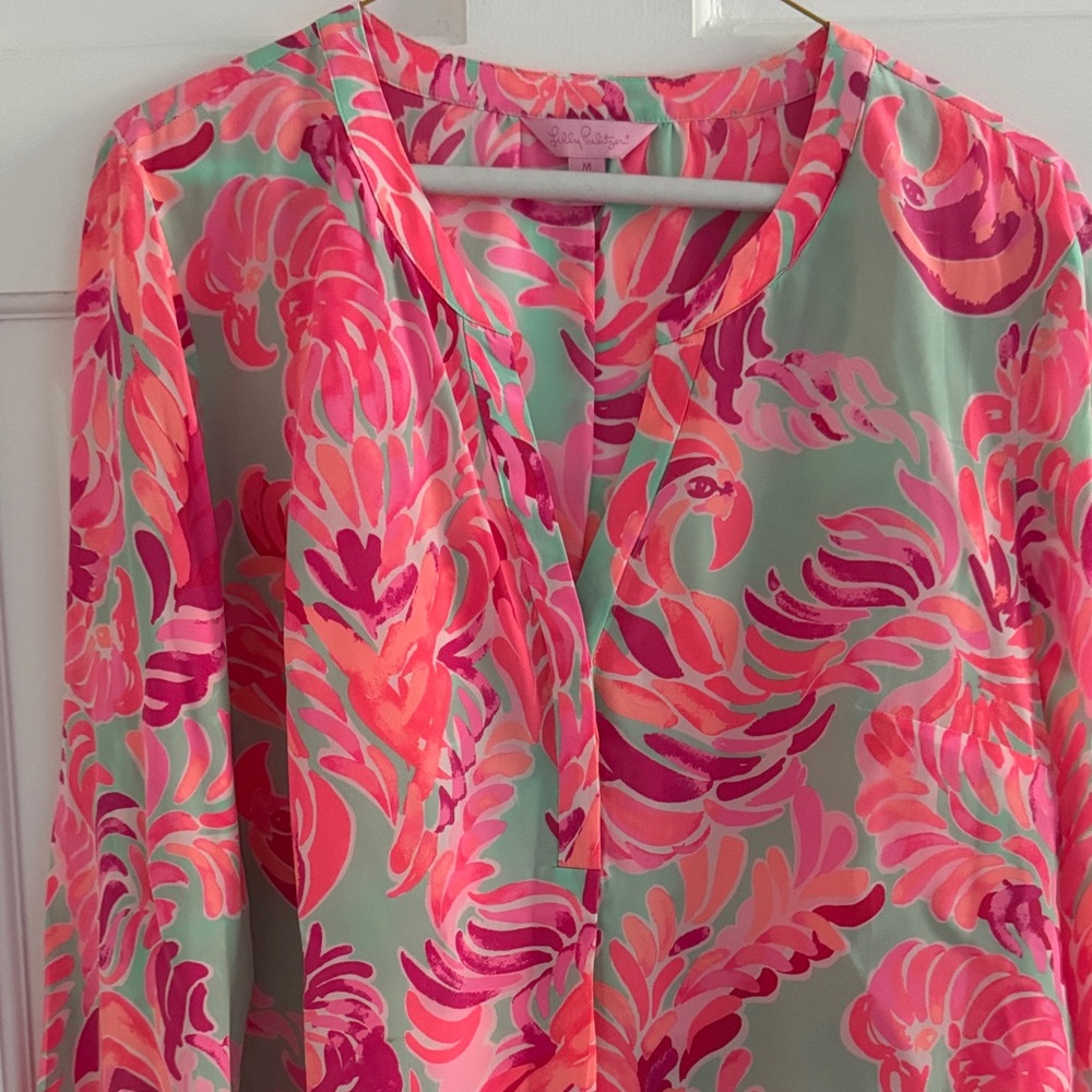 Lilly Pulitzer Coral and Mint Floral V-Neck Blouse - Picture 3 of 5